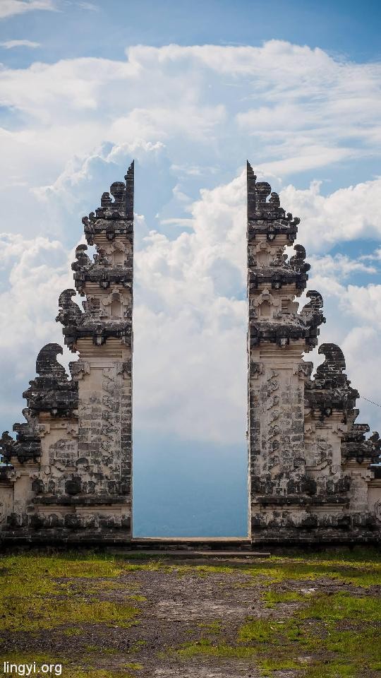 多年疑惑十六——《谁写的日记》