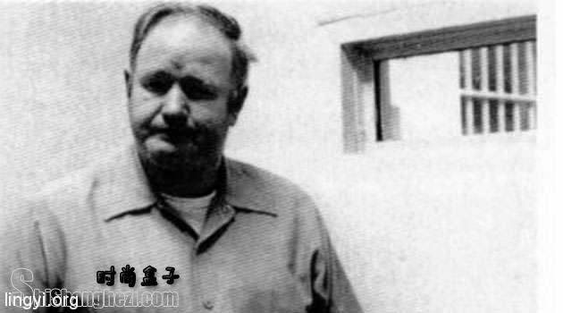 剁下少女的腿当鞋子的脚模摆饰!最凶残的恋鞋癖杀人魔现身……