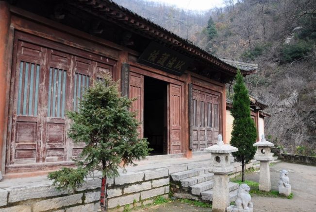 揭秘：中国佛教八大宗派的来源！