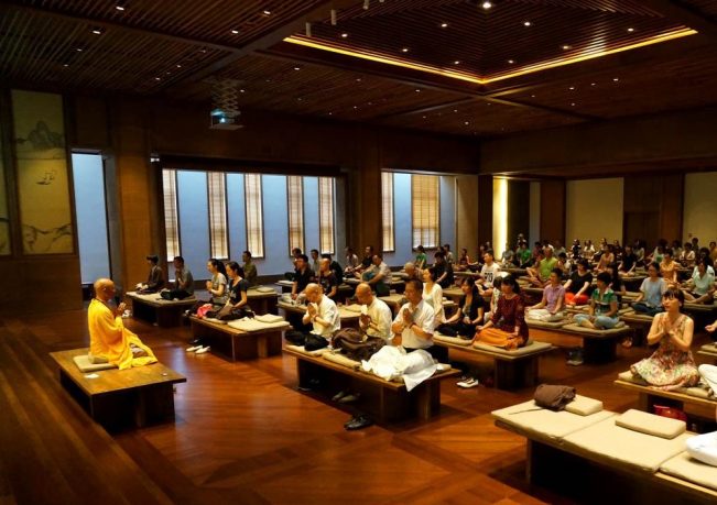 打坐十分钟，改变你一生，不信你试试！