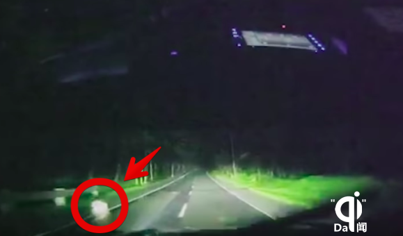 行车记录仪记录下的灵异事件 行车记录仪记录下的灵异事件
