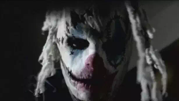 尸变，人皮缝脸，电锯杀人狂，十部世界级的恐怖片，胆小慎入！