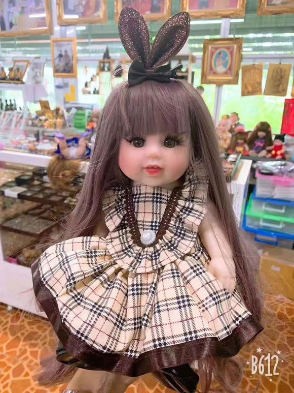 猫十七:视频里的可乐是古曼童在喝吗?