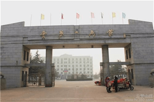 郑州上坟遇到的真事(一)诡异白房子