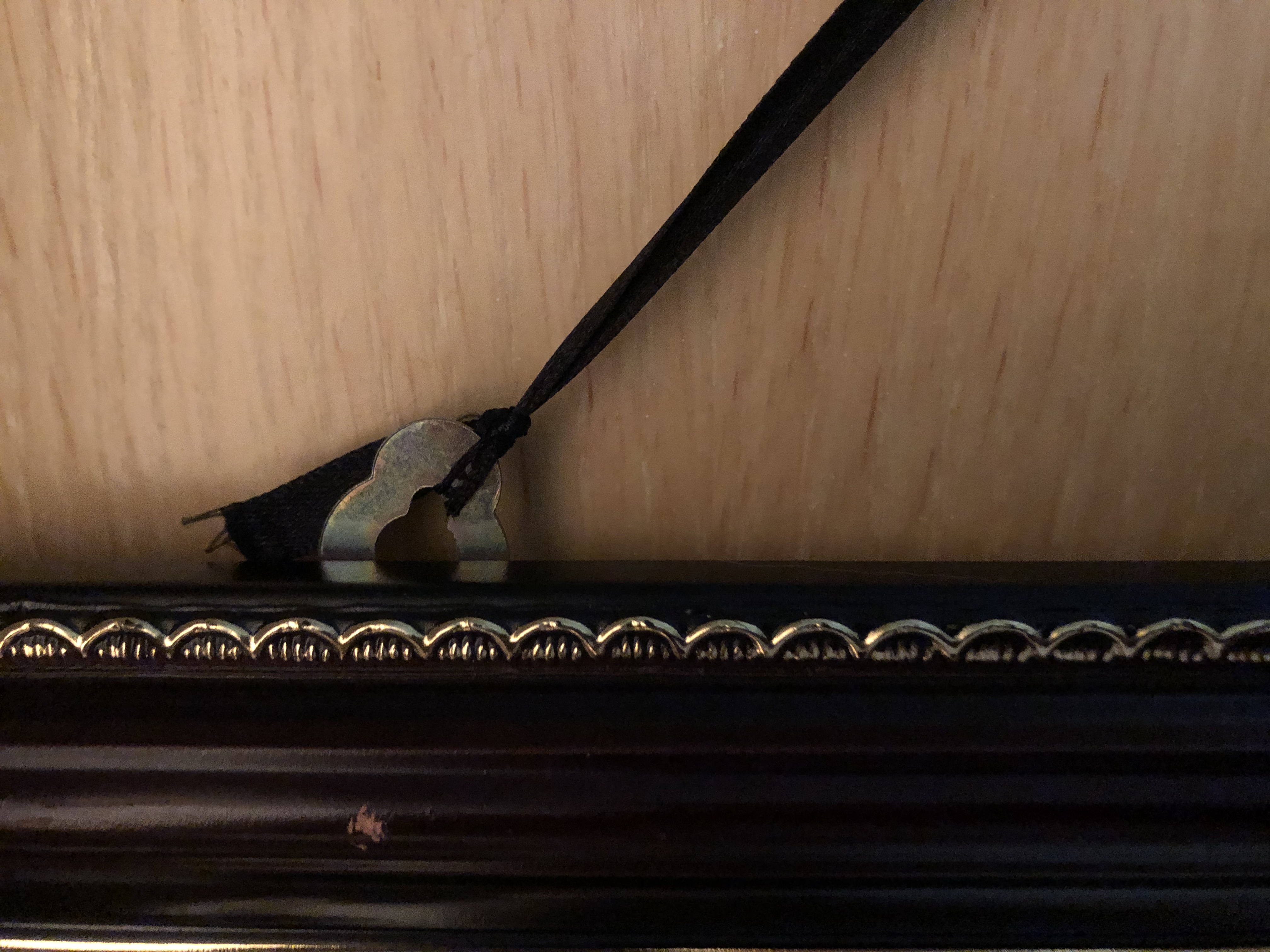 家里的诡异事件，求高手解惑