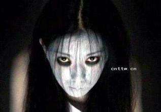 对面楼上的美女