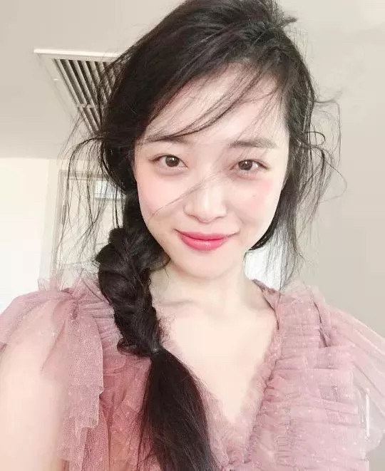 雪莉和婉容
