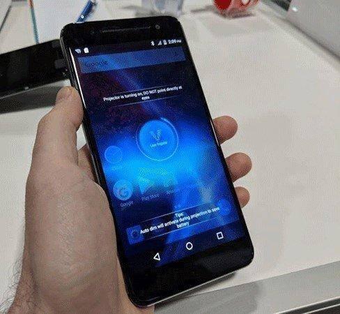 手机里的怪声音