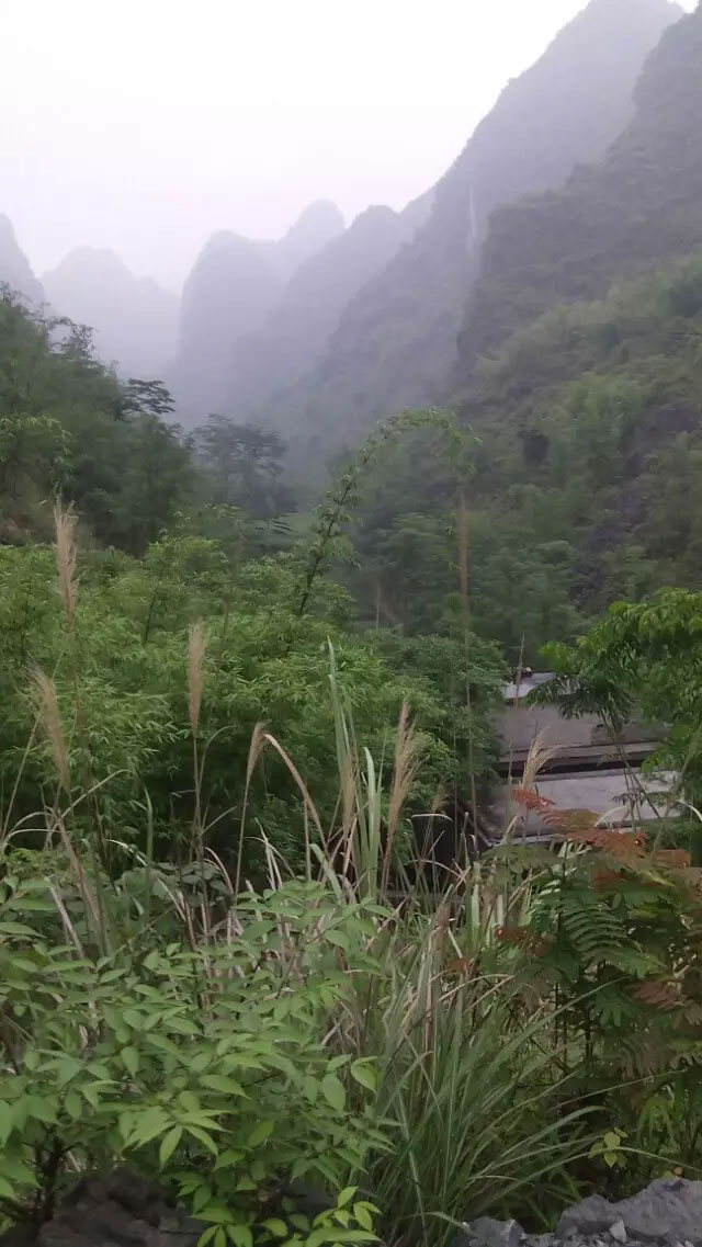 山村故事——山间小路