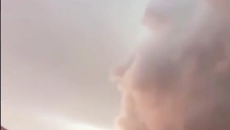 农村惊现“人脸云彩”音量放大听，好像还有什么声音？