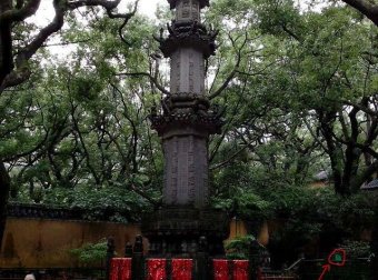 普陀山法雨寺拍到的真实灵异图片