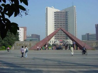 真人真事:我们学校那些灵异的事情(西南交通大学灵异事件)