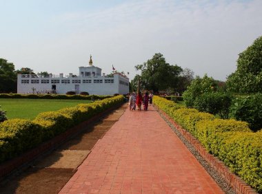 尼泊尔地震灵异事件：释迦牟尼诞生地蓝毗尼保存完好