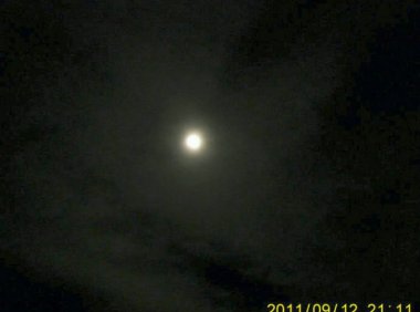 灵异图片:月神显灵图