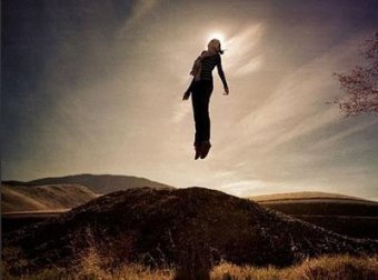 2015年美国全新记录大片《生死与轮回》