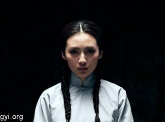 新鲜灵异事件：出租房里诡异的手绘女人