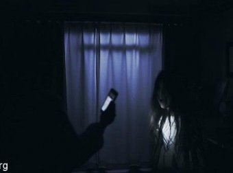 电话串线还是灵异事件?正和朋友打电话,电话里传来嘈杂声