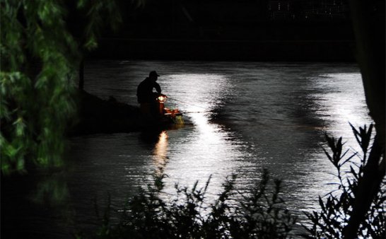 夜钓的奇遇——听我老爹讲的家族里的灵异往事之二