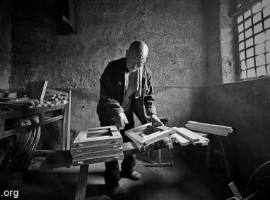 我们村里有个人，因为作孽，结果真的被雷劈死了！