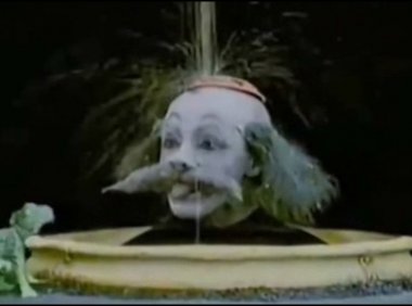 一战时期的灵异视频，对性的幻想还挺强烈