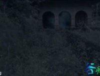 灵异,古亭子里驴友拍到了女鬼惊魂