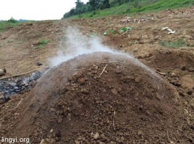 农村人祖坟冒青烟,真的是大富大贵吗,其实不一定