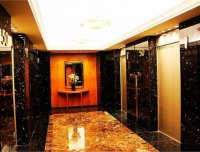 深圳中银大厦的电梯