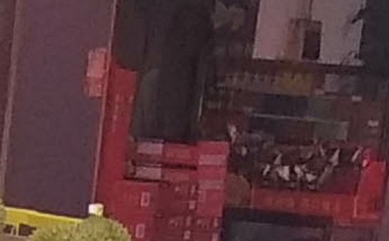 朋友圈发的灵异照片,无意间拍到的