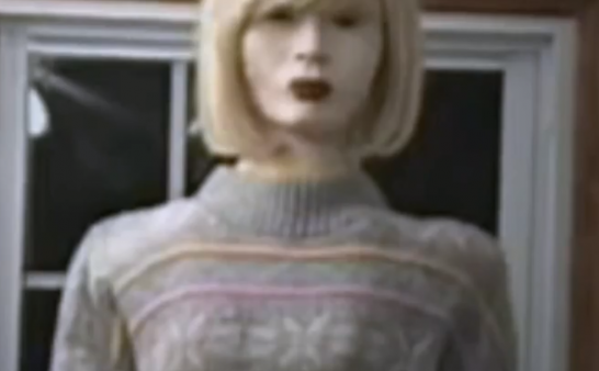 都市传说四则：蜡笔小新里的神秘女人