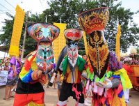 把先人骸骨挖出来?!亚洲其他国家怎样过“鬼节”…