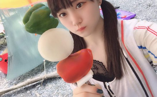 灵异照片?偶像开心分享河边烤肉记录 疑似拍到浮尸吓坏网友们……