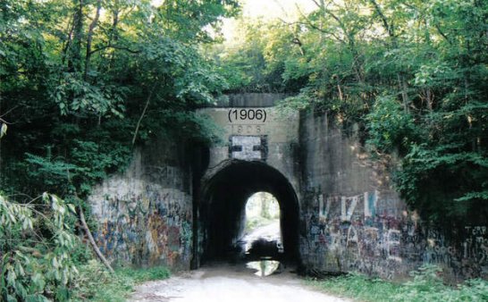 网友亲身经历恐怖灵异故事,从这之后就相信有另一个世界了…