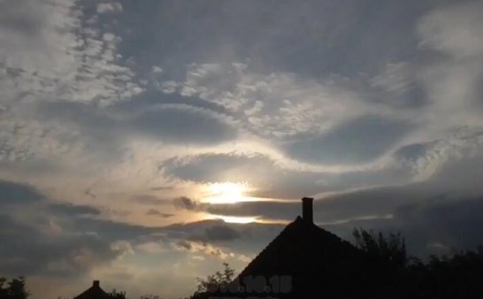 猫十七:天空恐怖声音-末日号角