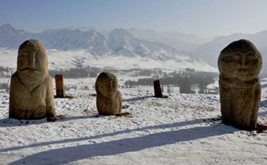 新疆灵异录之乌鲁木齐突厥石人沟