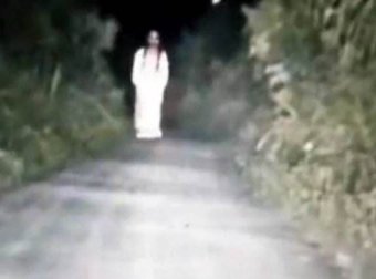 十字路口的车祸