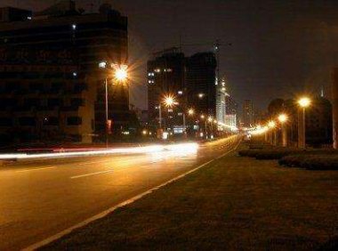 夜的三部曲之二:恐怖快递