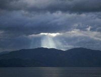 三峡奇事之神秘白光