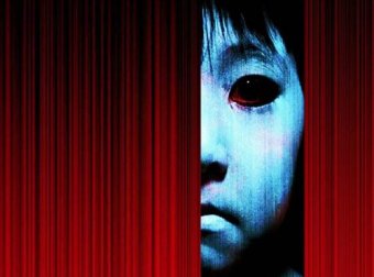 深夜，窗户爬上来个人