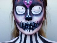 《窗外那张脸》