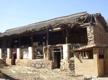 阳人跟阴人抢地方,风水