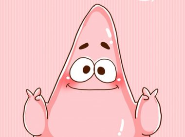 学校楼梯前的女孩