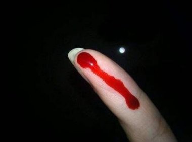 中指血和奶奶的往事