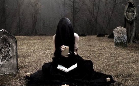 荒芜的小区,悲惨的经历