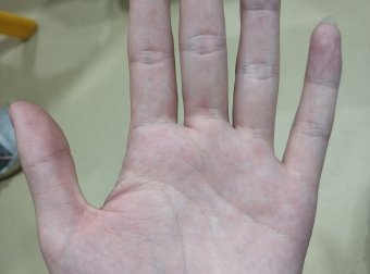 有大师能看下我手相的嘛