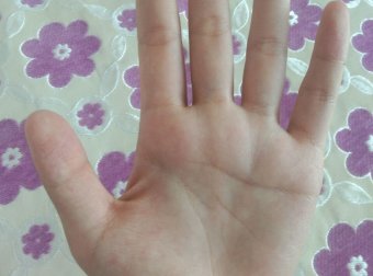 请大神看下手相