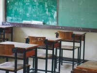 我亲身经历过的灵异事件(五)小六遇见两个一模一样的保安人员