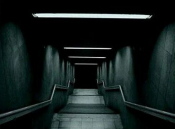 人间恶：三个女生之死、纳污藏垢的校园