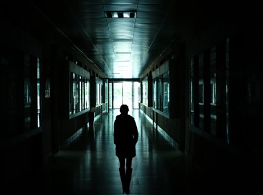 冤鬼志(3):夜敲门