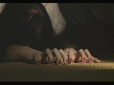 【原创】每夜鬼话：床下有眼