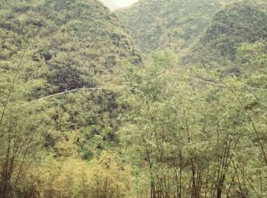 山村故事——山间小路